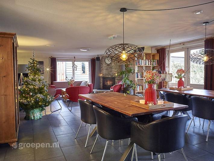 Ferienhaus für 25 Personen, mit Sauna und Terrasse sowie Balkon/Terrasse in Friesland - 3