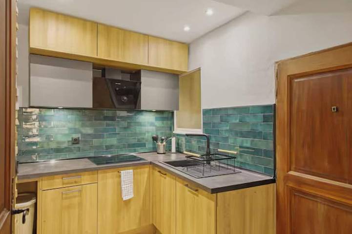 Gîte pour 2 personnes, animaux acceptés dans Casino De Hyeres