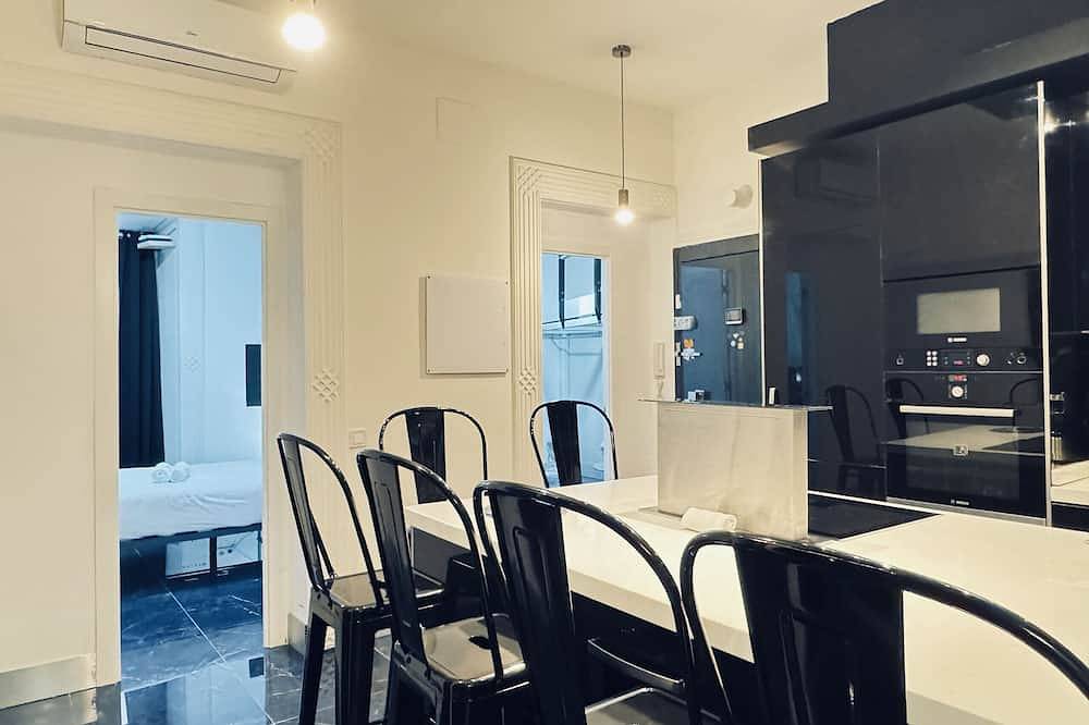 Ganze Wohnung, Wonderful Apartment Gran Via | 020 in Centro (Madrid), Madrid