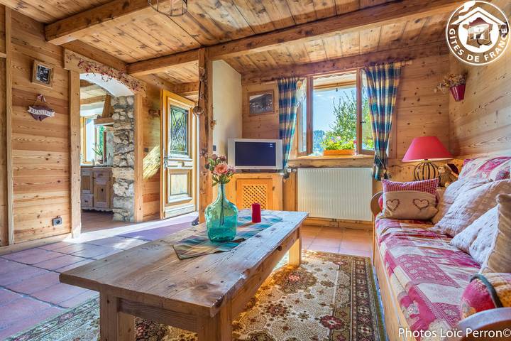 Gîte pour 4 personnes, avec balcon/terrasse et terrasse à Ugine - 2