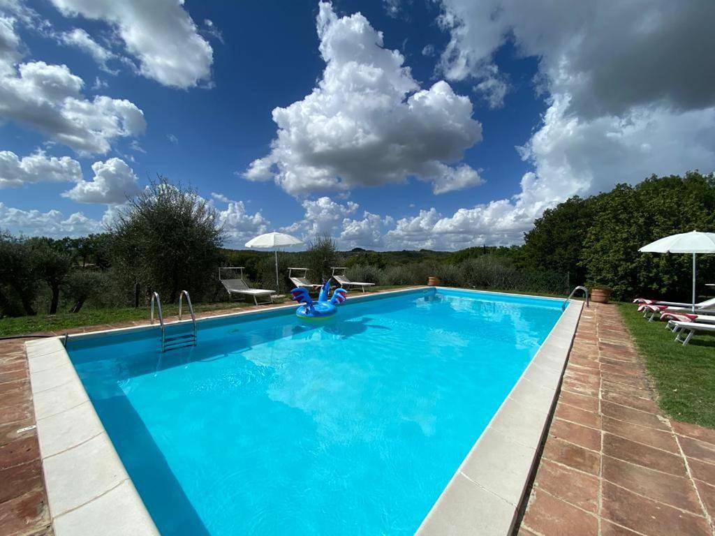 Villa with Private Pool in San Giovanni d'Asso, Montalcino