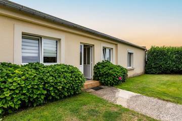 Location de vacances pour 6 personnes, avec jardin à Saint-Vigor-le-Grand