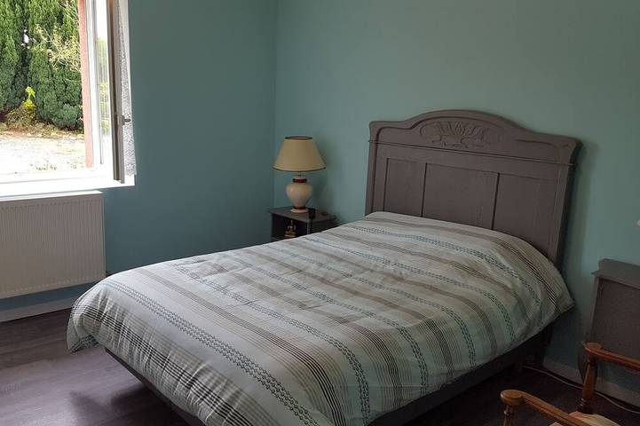 Location de vacances pour 6 personnes, avec terrasse et jardin à Lithaire - 2