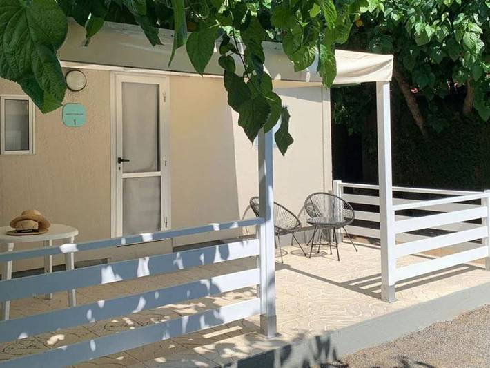 Bungalow para 2 personas, con terraza y piscina en Cambrils