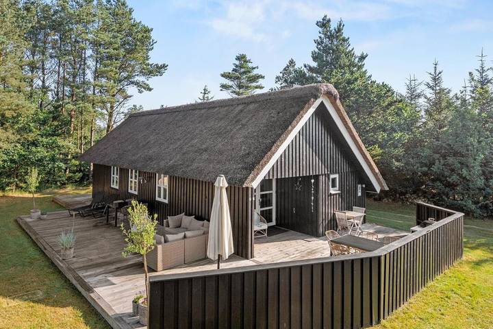 Villa für 6 Personen, mit Balkon/Terrasse und Sauna