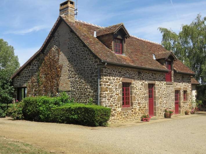 Location de vacances pour 7 personnes, avec Terrasse à Moitron-sur-Sarthe