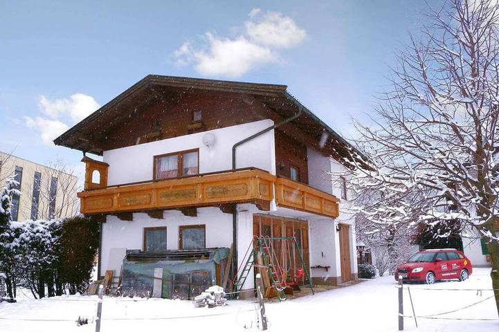 Bauernhof für 4 Personen, mit Balkon und Garten