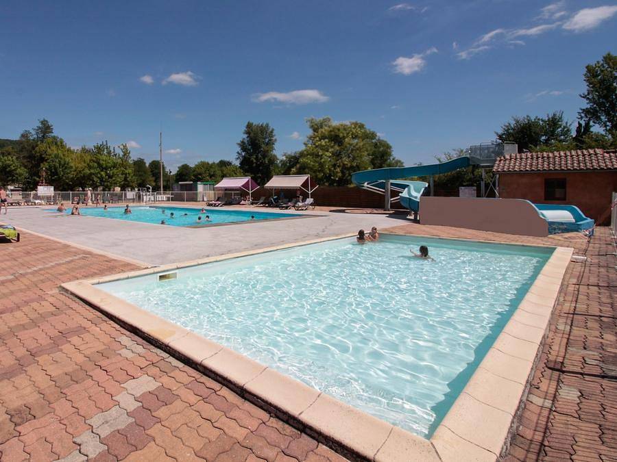 Camping Apartment mit Parkplatz, Wifi & Pool - Nähe Fluss & Restaurants in Le Bugue, Dordogne
