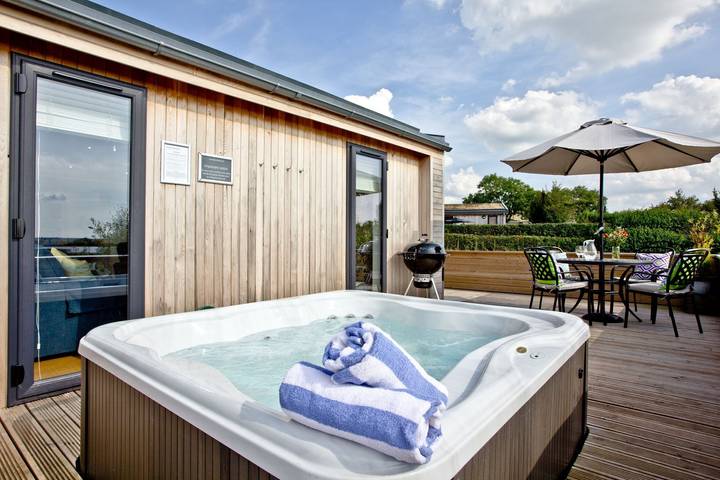 Cottage for 4 people, with hot tub in Cheddar