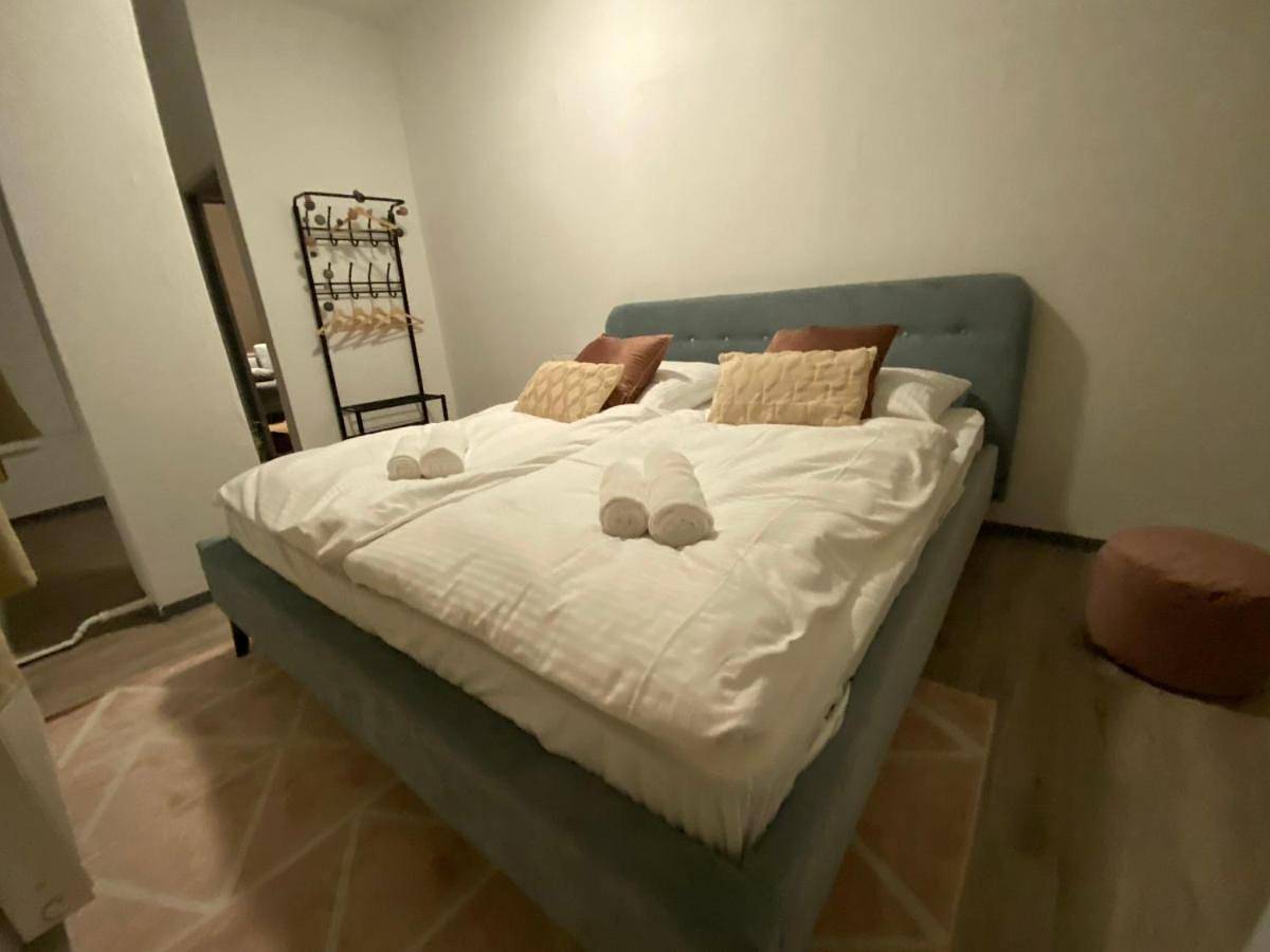 Ganze Wohnung, Two-Bedroom Apartment in Stuttgart-Mitte, Stuttgart