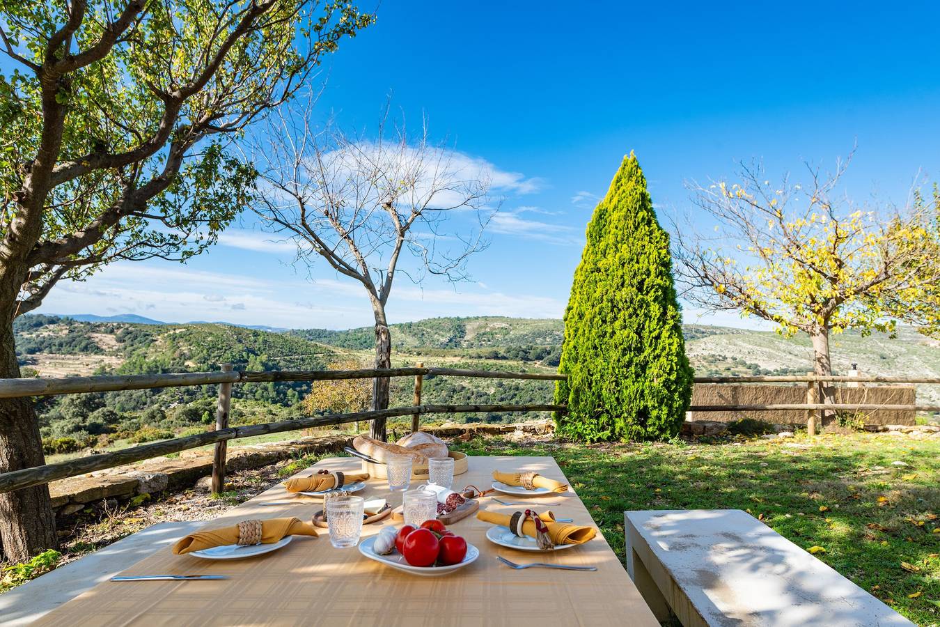 Casa rural 'Masia Arinesa - Cullatur' con vistas a la montaña, terraza privada y Wi-Fi in Culla, Provincia de Castellón