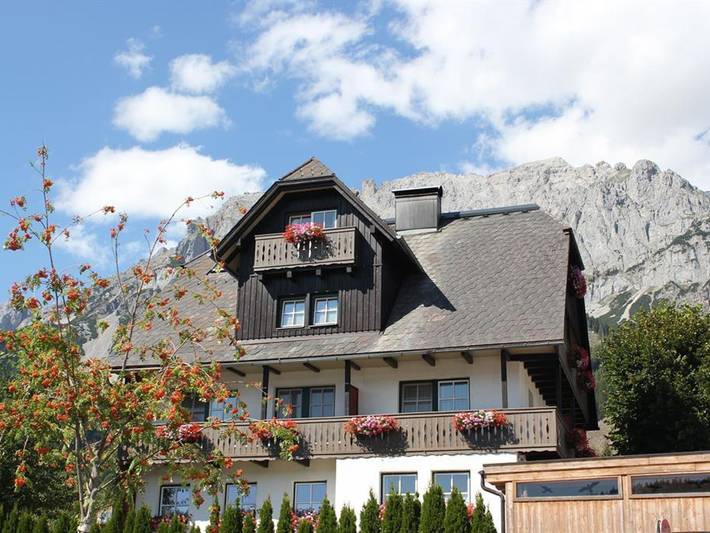 Ferienwohnung für 2 Personen, mit Balkon und Garten in Ramsau am Dachstein