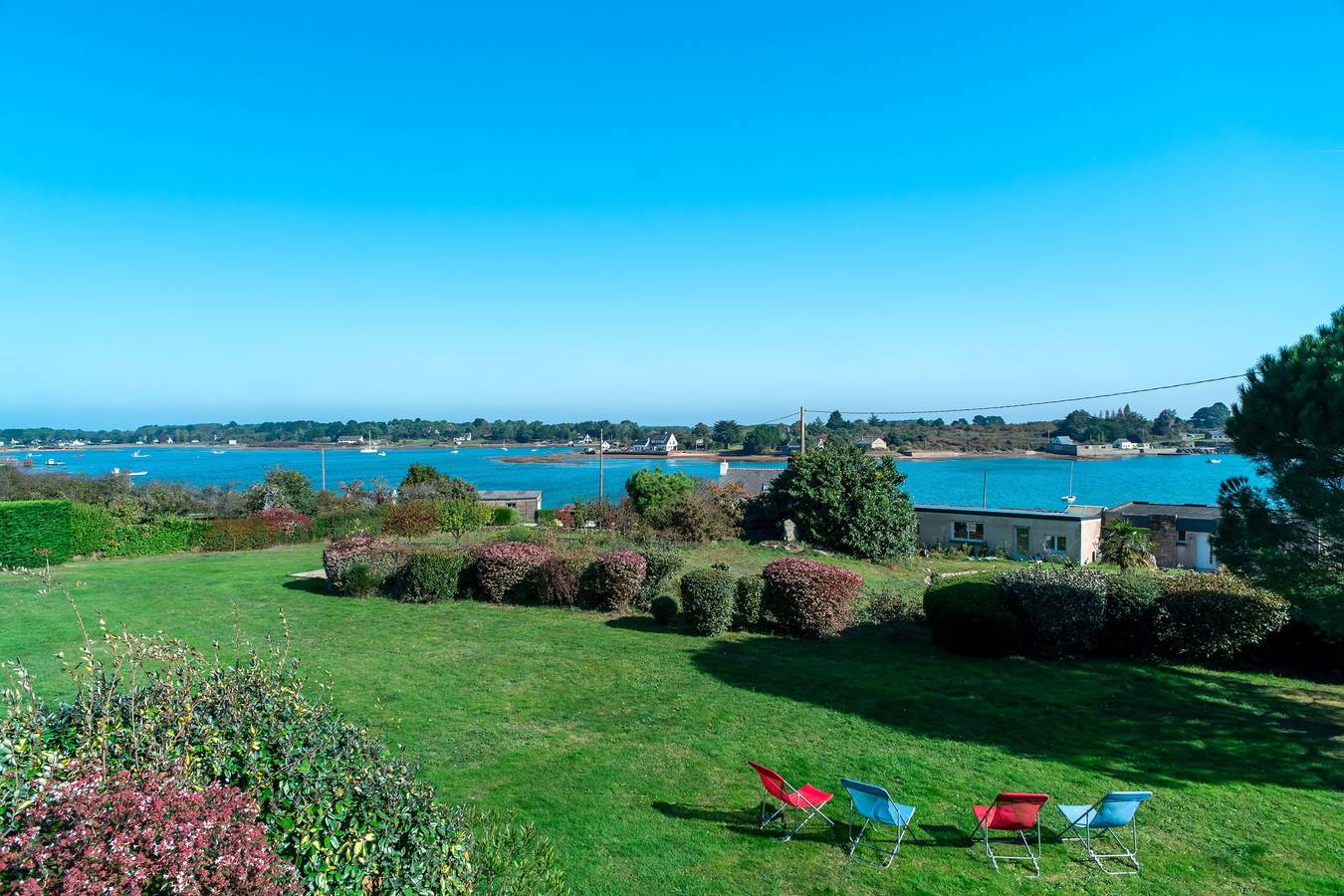 Kerfieto - Vue sur Rivière in Saint-Philibert, Côte des Mégalithes