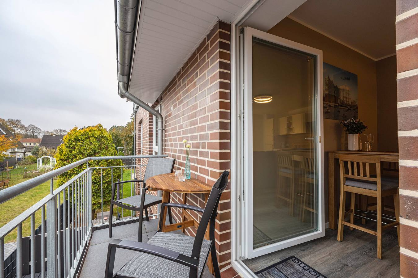 Ganze Wohnung, Ferienwohnung 'Neu Wulmstorf' mit Balkon in Neu Wulmstorf, Landkreis Harburg