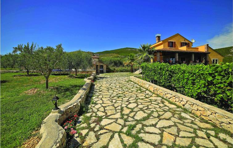 Ferienhaus für 8 Personen, mit Terrasse, mit Haustier in Trogir - 3