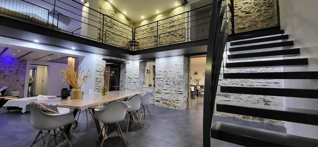 Location de vacances pour 16 personnes, avec jardin à Saint-Crespin-sur-Moine - 4