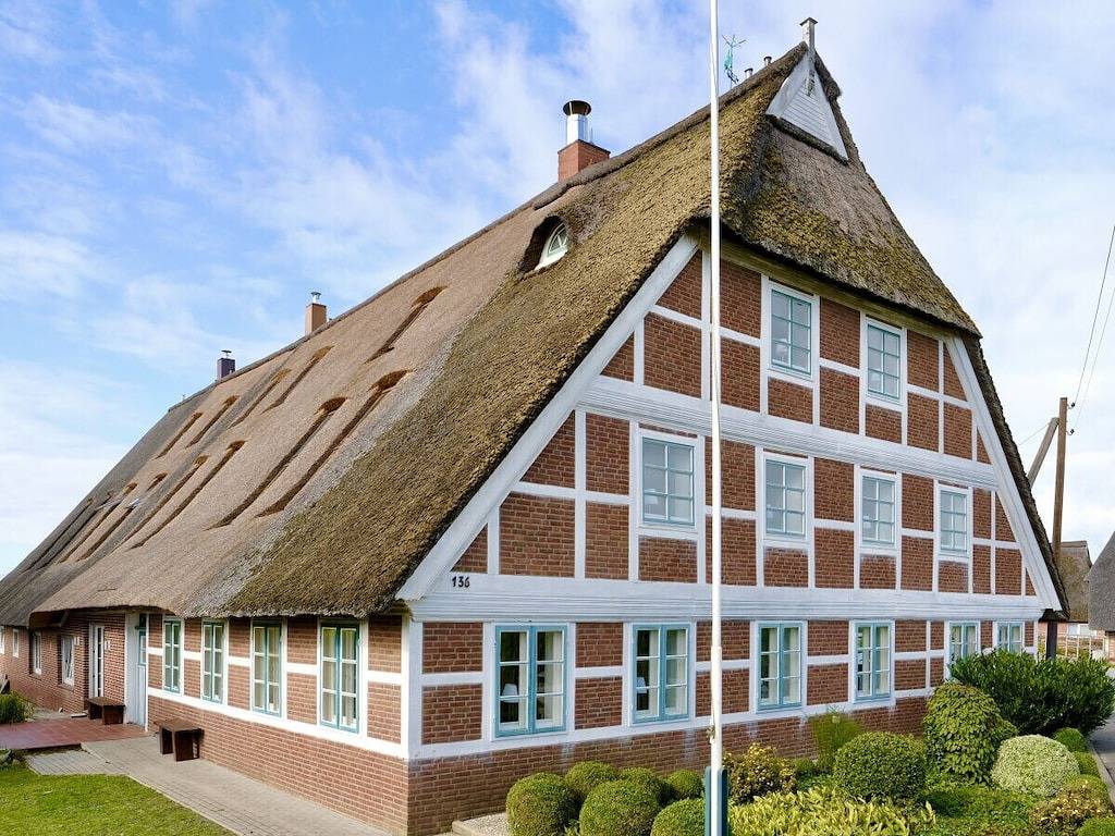 Wohnung in Hamburg mit Schwimmbecken in Kirchwerder, Hamburg