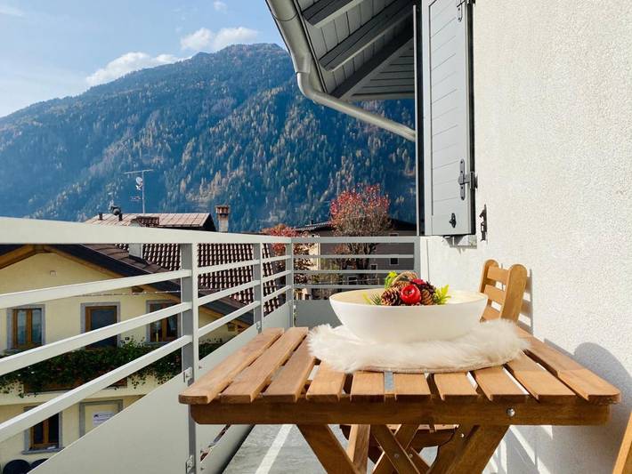 Gîte pour 4 personnes, avec balcon et vue à Carisolo - 3
