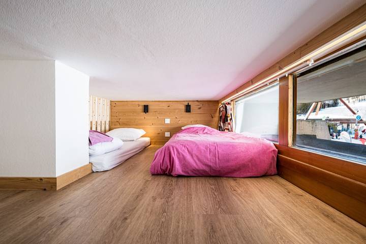 Ganze Wohnung, Ferienwohnung für 4 Personen mit Balkon in Le Corbier, Villarembert