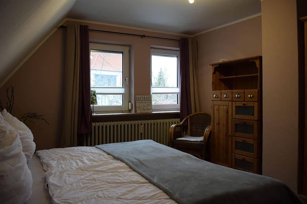 Komfortables Haus mit Kamin/Wintergarten, eingezäunter Garten. Hundefreundlich! in Pönitz, Scharbeutz