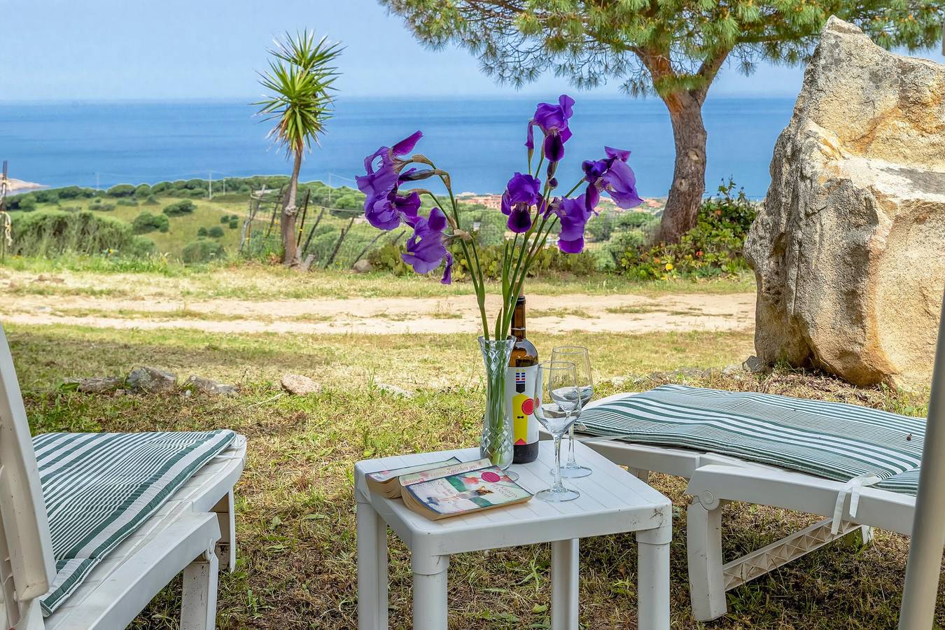 Vakantiehuis "La casetta con vista" met zeezicht, terras en tuin, foto 14