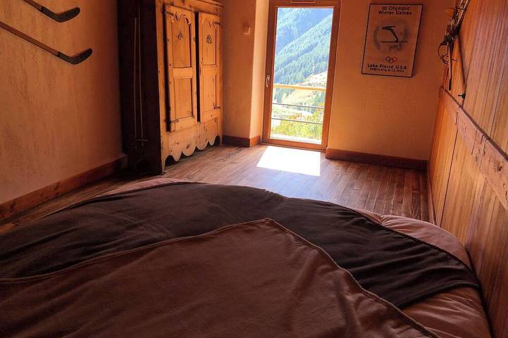 Chalet Queyrassien au départ des randonnées, aux pieds des pistes in Abriès, Abriès-Ristolas