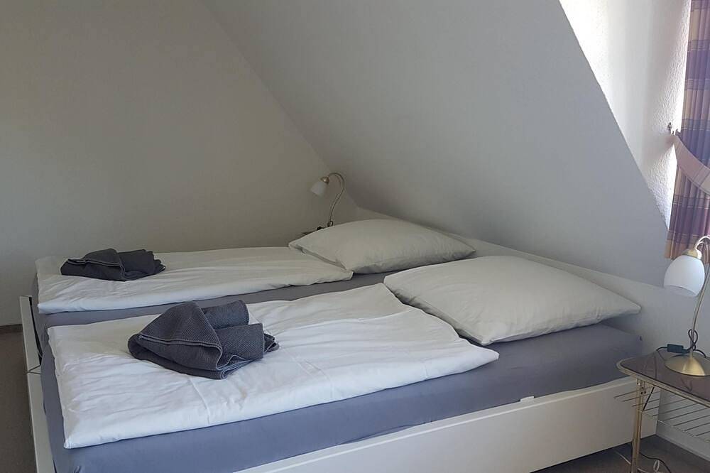 Hochstieg 32, Gonska, Haushälfte - Hochstieg 32, Gonska, Haushälfte in Nieblum in Nieblum, Föhr