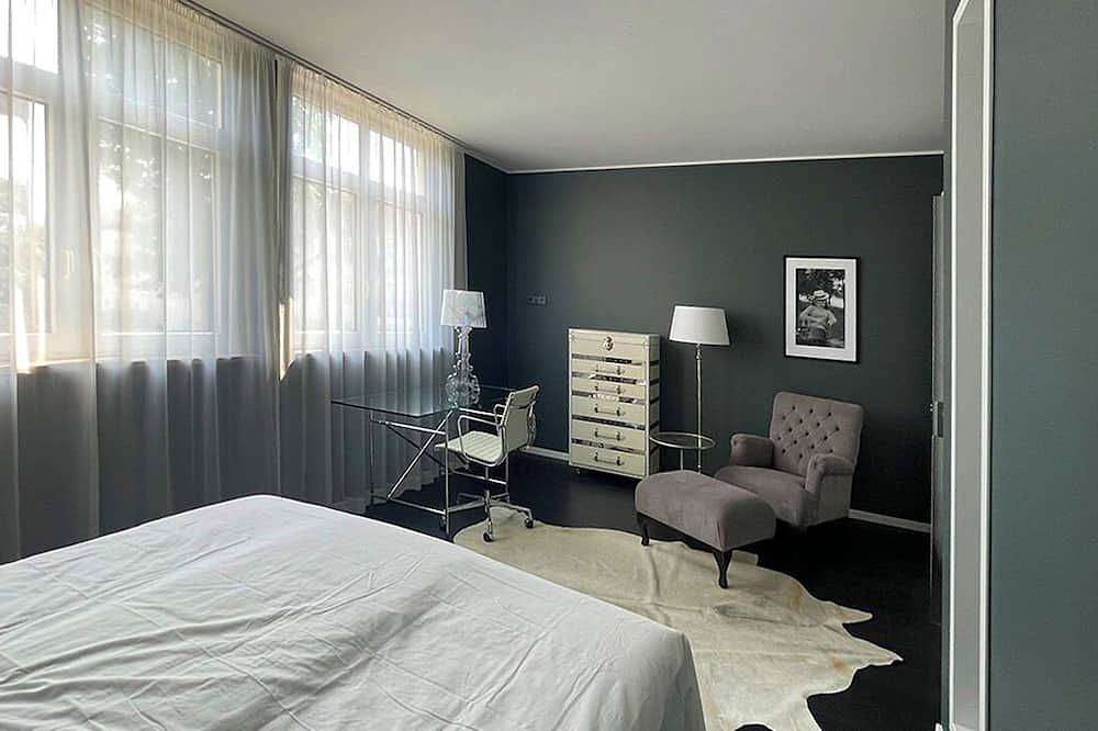 Ganze Wohnung, Inkblue Apartment in Heidenau, Elbsandsteingebirge