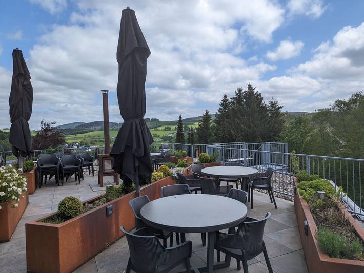 Ferienwohnung für 16 Personen, mit Terrasse und Garten in Winterberg
