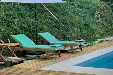 Gîte pour 6 personnes, avec jardin et terrasse à Bézenac