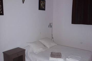 Villa voor 8 Personen in La Madrague, Hyeres, Afbeelding 4