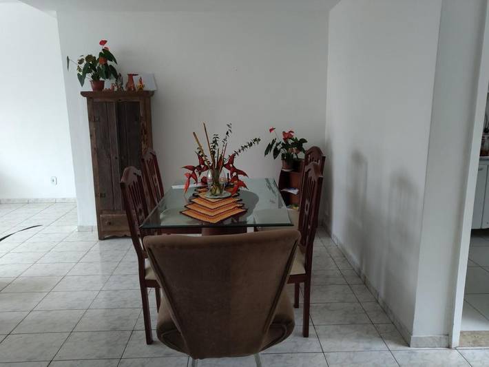 Appartement de vacances pour 6 personnes, avec jardin et piscine