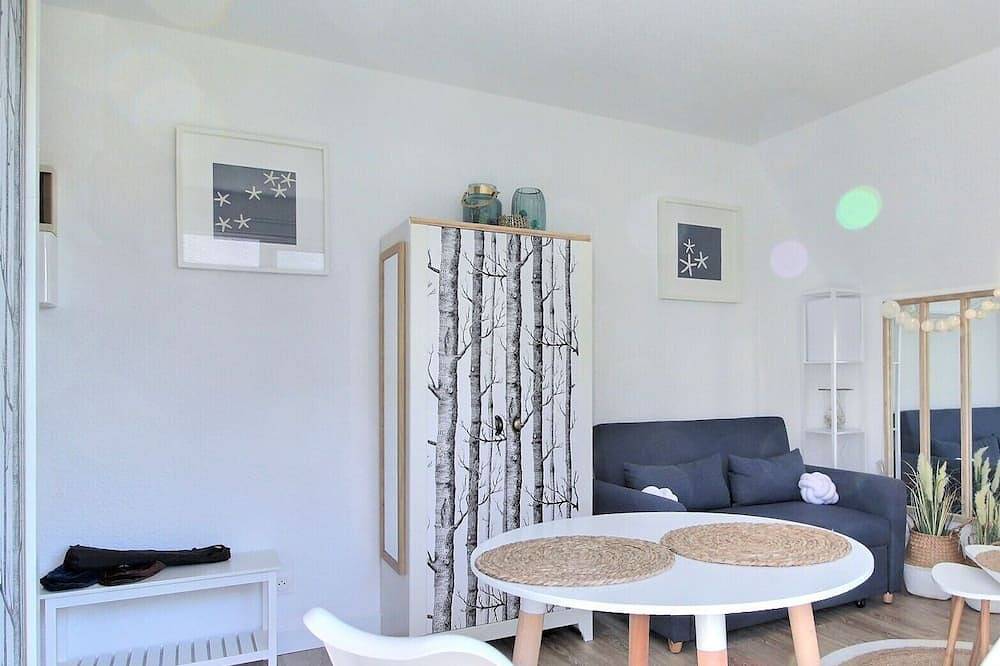 Apartamento entero, Charmant Studio Deauville - 5 min de la Plage Dans Résidence Fermée Avec Parking in Tourgéville, Region de Lisieux