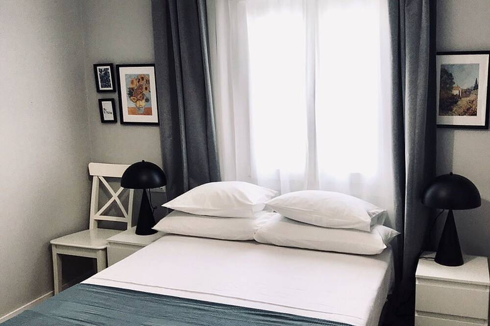 Entire apartment, Vincent - Two bedrooms in Mérida, Badajoz Province