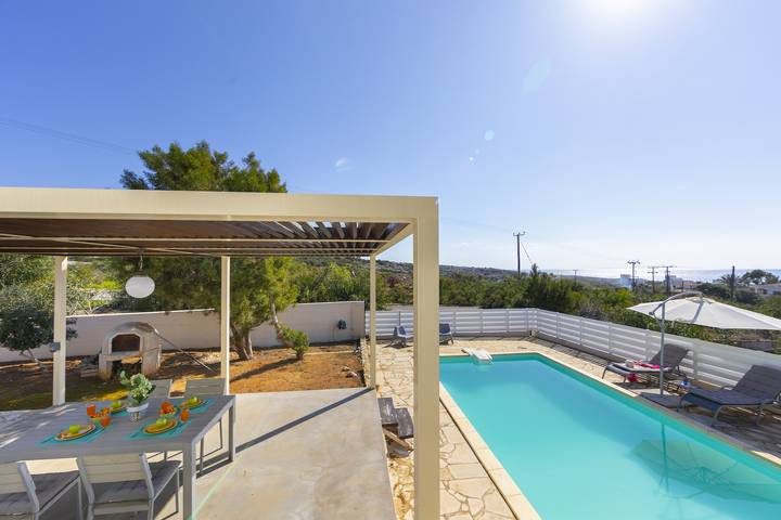 Villa for 5 people, with Balcony and Terrace as well as Garden in Ayia Napa