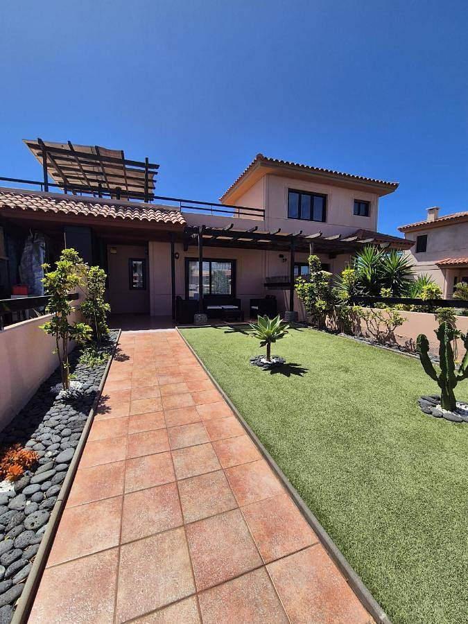 Villa voor 3 personen, with uitzicht and tuin as well as zwembad op Fuerteventura