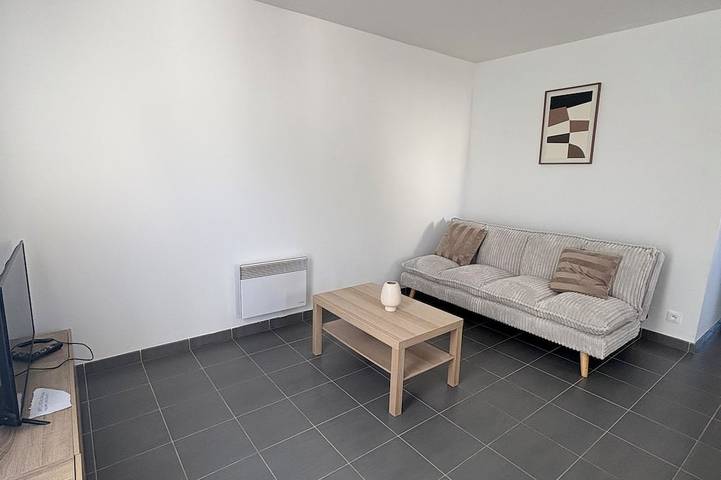 Location de vacances pour 5 personnes, avec jardin à Bouliac