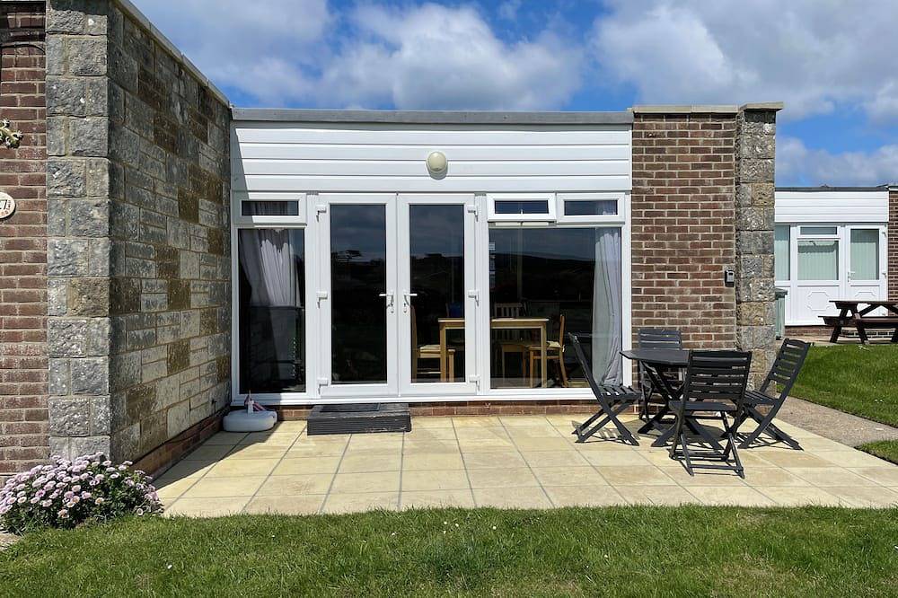 Chalet for 4 People in Norton Green, Isle of Wight