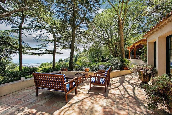 Ferienhaus für 9 Personen, mit Garten