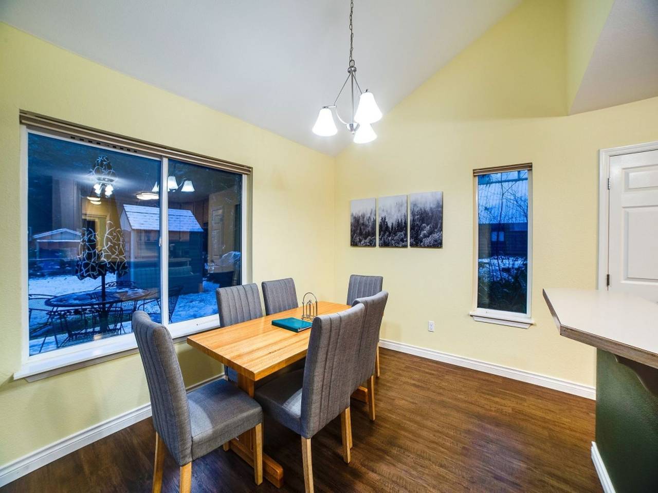 Luxus-Ferienhaus mit Whirlpool, Haustiere Ok in Glacier, Mount Baker-Snoqualmie Nationalwald