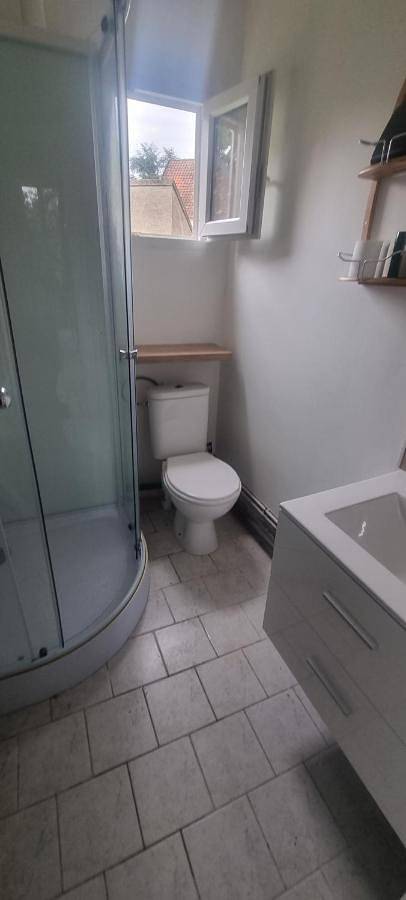 Appartement entier, Le 52 guesthouse in Neuvy-sur-Loire, Vallée de la Loire