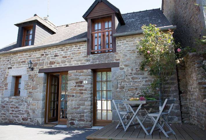 Gîte pour 6 personnes, avec jardin et terrasse à Pleudihen-sur-Rance - 2