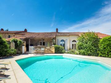 Maison De Vacances pour 7 Personnes dans Saint-Laurent-de-la-Salle, Fontenay-le-Comte, Photo 3