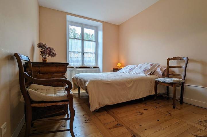 Apartamento entero, Amplio y Luminoso Apartamento Haussmaniano en el Corazón de Le Puy-en-Velay in Le Puy-en-Velay, Alto Loira