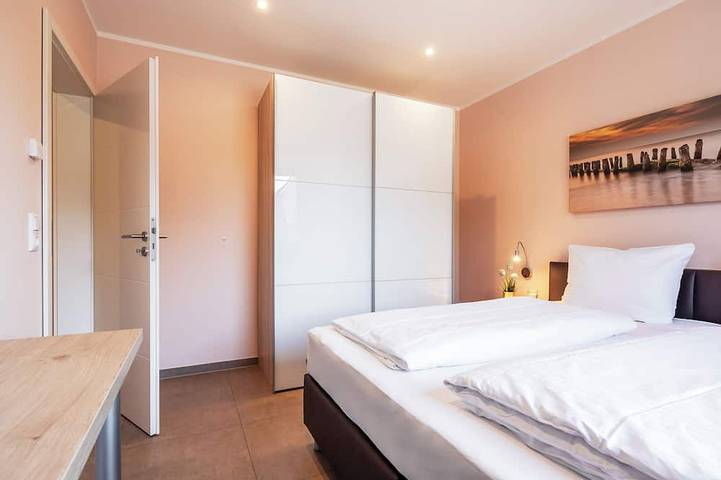 Villa Dalu am See | Fleesensee | 100 m zum Ufer | Außenwhirlpool, Sauna & Kamin in Göhren-Lebbin, Fleesensee