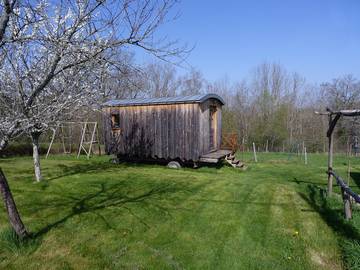Chambre d’hôte pour 5 personnes, avec jardin à Puy-d'Arnac