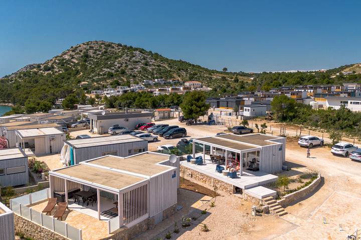 Ferienhaus für 6 Personen, mit Meerblick und Garten in Drage (Pakoštane) - 2