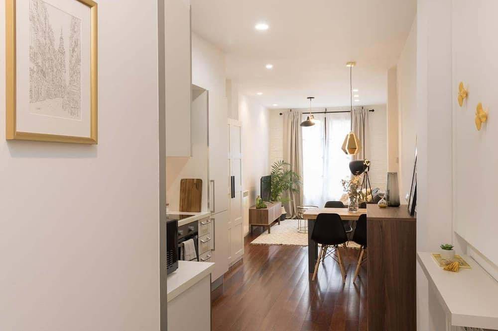 Entire apartment, Los apartamentos de Elena, centro histórico I by El Rincon in Logroño, La Rioja Province