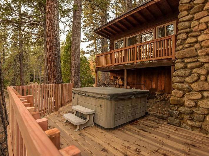 Natuurhuisje voor 12 personen, met terras en whirlpool in Yosemite National Park