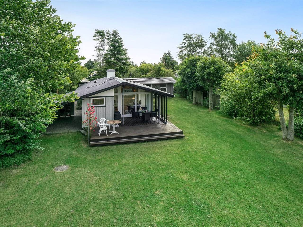 "Juditha" - 400m from the sea in Vejlby Fed, Lillebælt